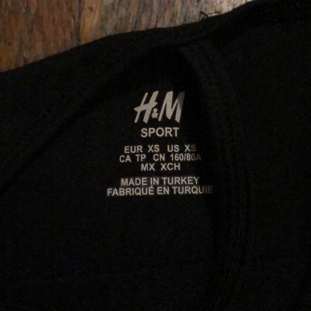 H&M Black Racerback Tank Size xs - Picture 2 of 3